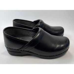 Dansko Professional Black Leather Clogs Womens Size US 8 EUR 38